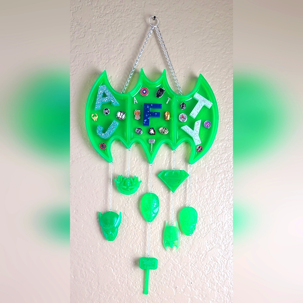 Super Heros Glow in the Dark Decor